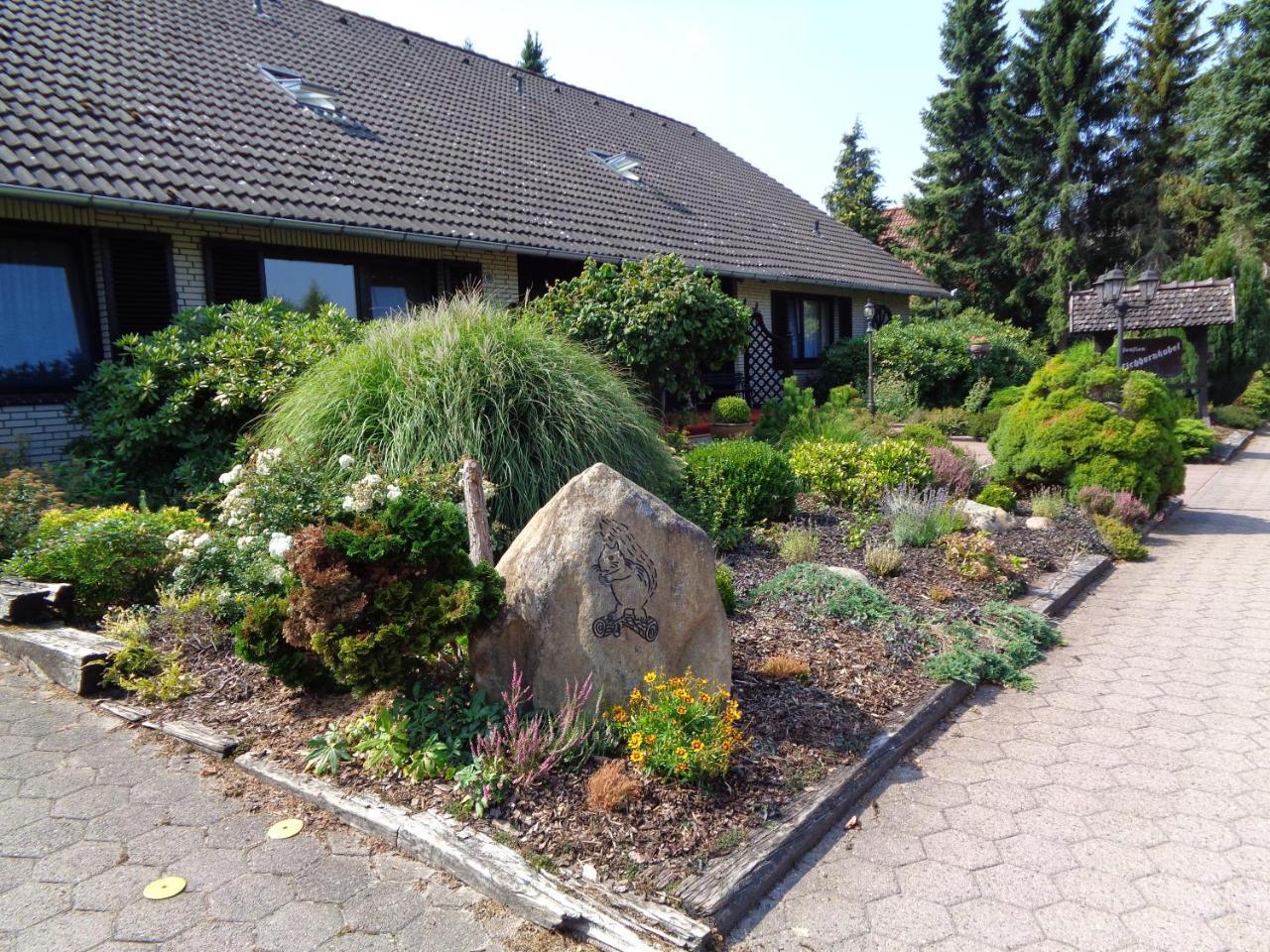 Hotel Garni Eichhornkobel Faßberg المظهر الخارجي الصورة